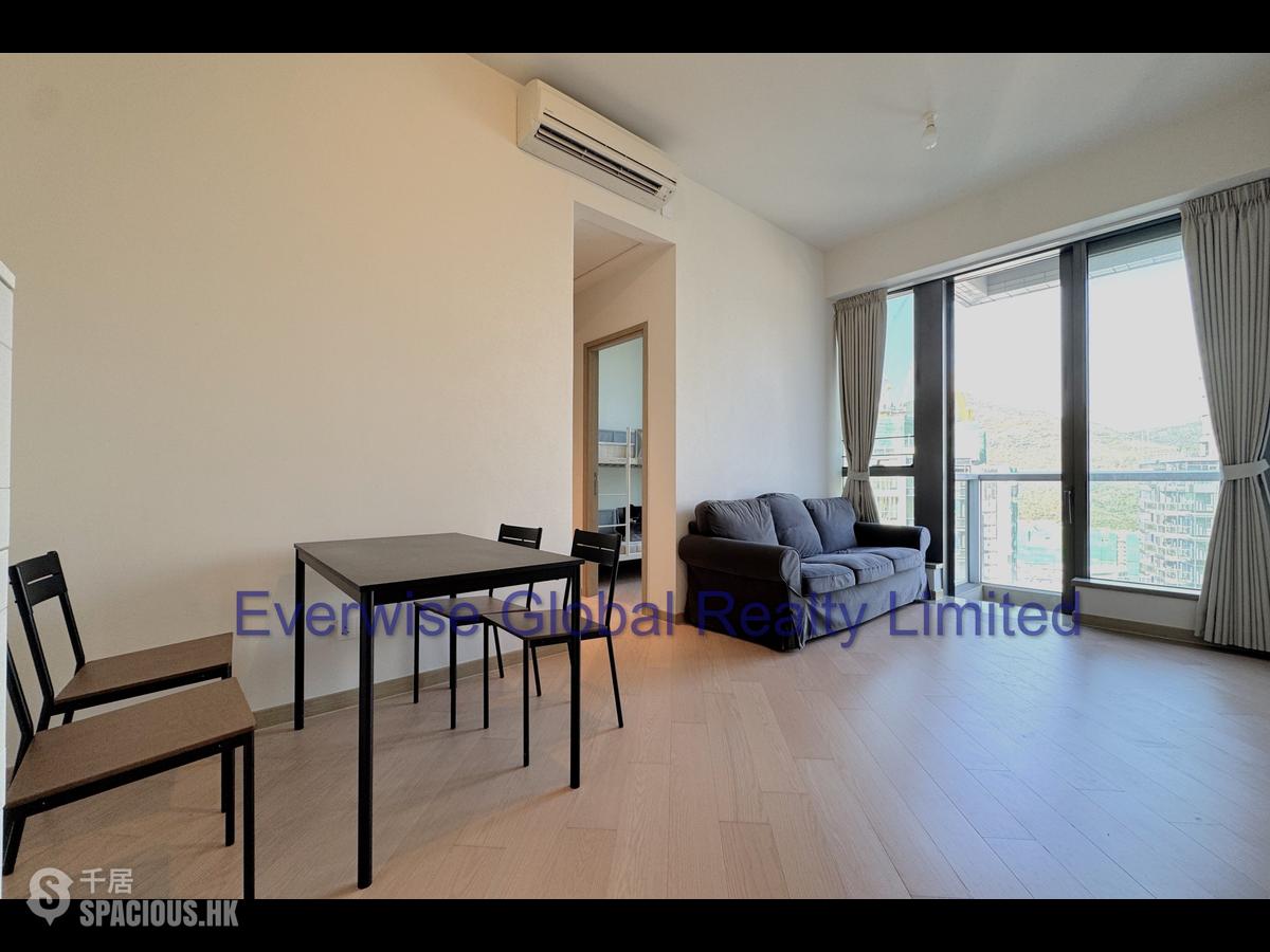 Wong Chuk Hang - The Southside Phase 1 Southland Tower 1A 01