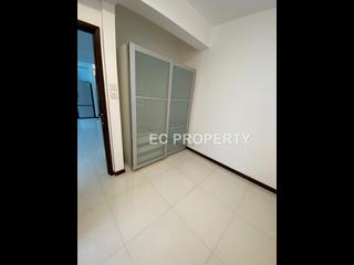 Causeway Bay - Malahon Apartments 07