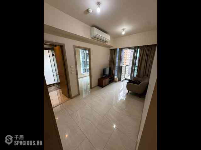 Sai Ying Pun - King's Hill 02
