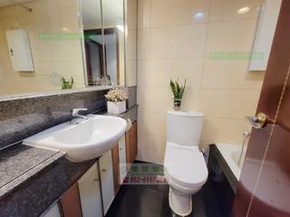 Kennedy Town - The Merton Tower 2 12