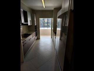 Mid Levels Central - Estoril Court Block 3 09