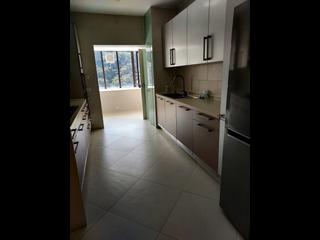 Mid Levels Central - Estoril Court Block 3 08