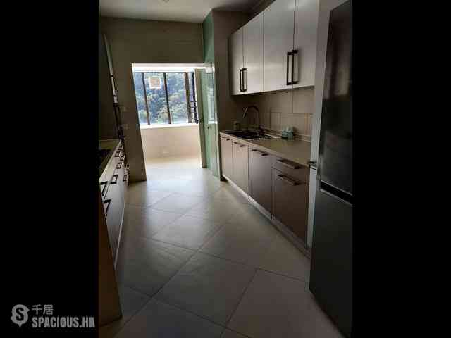 Mid Levels Central - Estoril Court Block 3 08