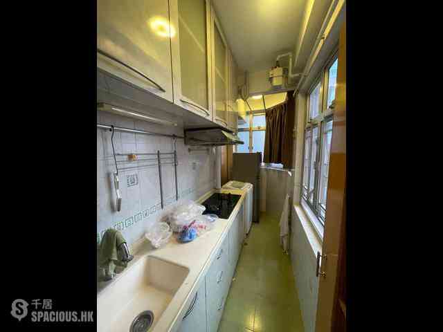 Sheung Wan - Kian Nan Mansion 06