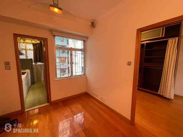 Sheung Wan - Kian Nan Mansion 08