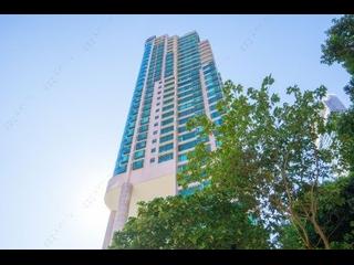 Mid Levels Central - Fairlane Tower 07