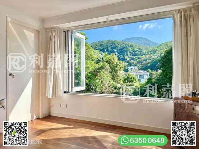 Sai Kung - Spanish Villa 01