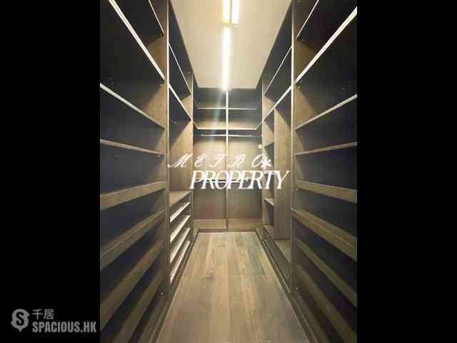 Pok Fu Lam - Woodbury Court 15