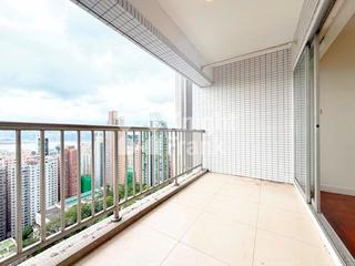 Braemar Hill - Sky Scraper 02