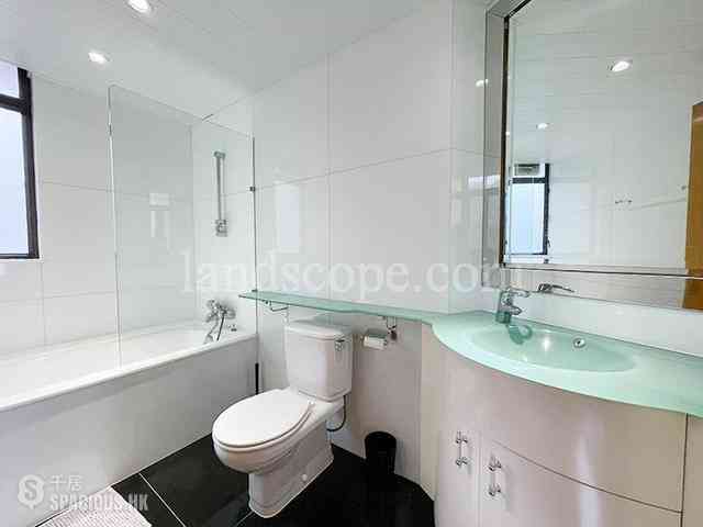 Mid Levels Central - Fairlane Tower 06