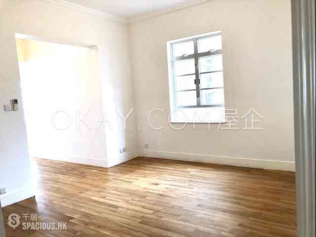 The Peak - La Hacienda Block B 05