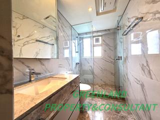 Mid Levels Central - St. Joan Court 02