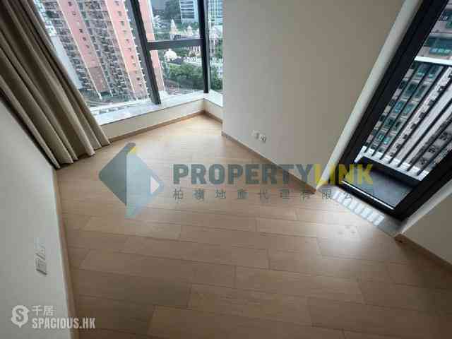 Shek Tong Tsui - Novum West 03