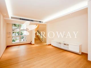山頂 - Abergeldie 05
