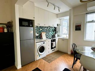 Sai Ying Pun - Golden Phoenix Court 03