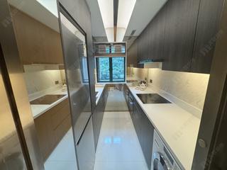 Mid Levels Central - Hillsborough Court 08