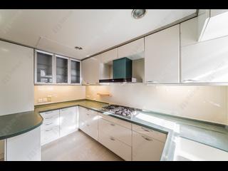 Mid Levels Central - Wealthy Heights 13
