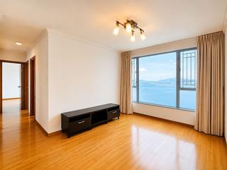 Tung Chung - Seaview Crescent 04