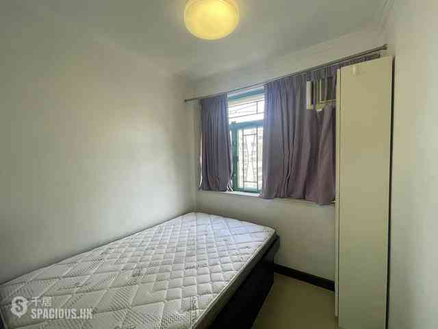 North Point - Raymond Court 06