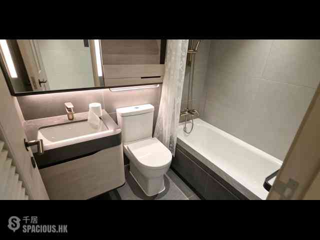 North Point - Fleur Pavilia Tower 2 05