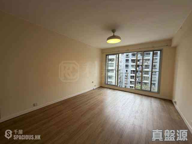 Happy Valley - Ventris Terrace 03