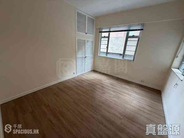 Happy Valley - Ventris Terrace 05