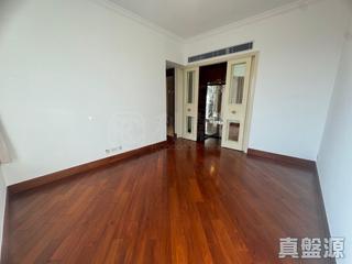 Beacon Hill - One Mayfair 02