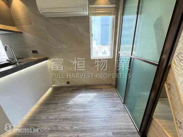 跑马地 - 万俊花园 05