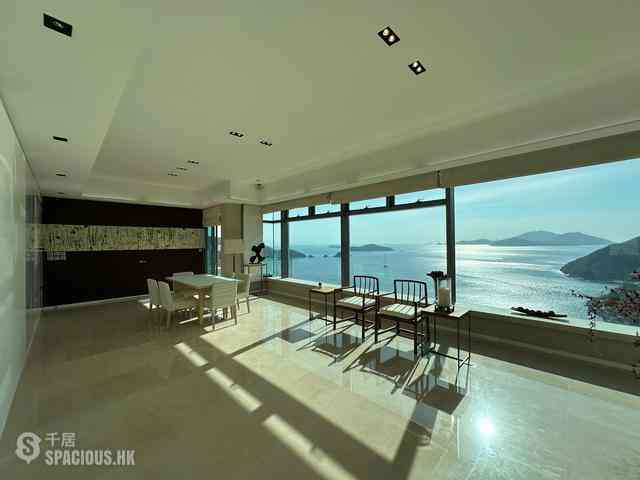 Repulse Bay - Grosvenor Place 01