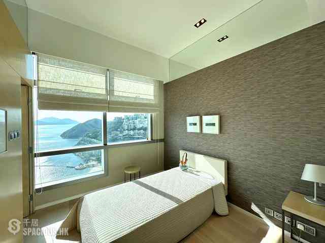 Repulse Bay - Grosvenor Place 07