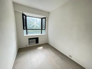 Tai Hang - Ronsdale Garden 04