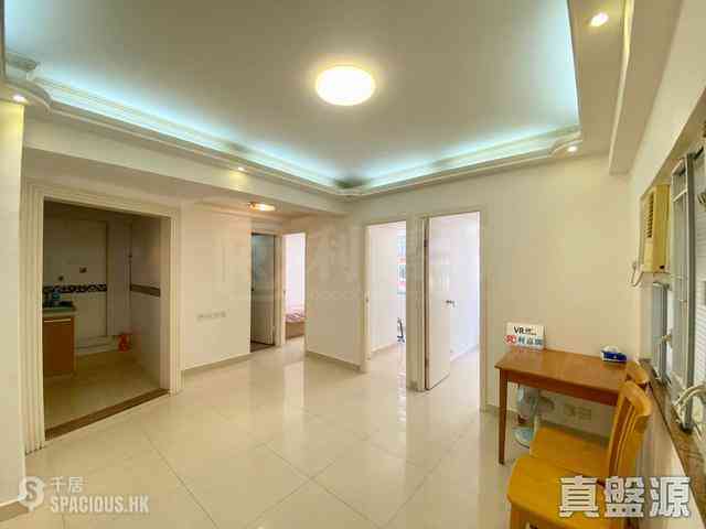 North Point - Hang Ying House 01