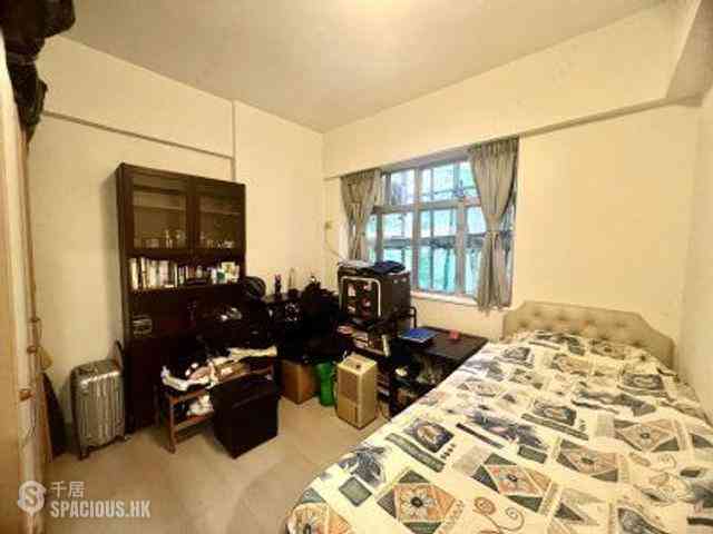 Tai Hang - Kan Oke House 04