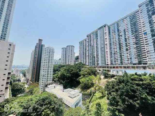 Tai Hang - Kan Oke House 01