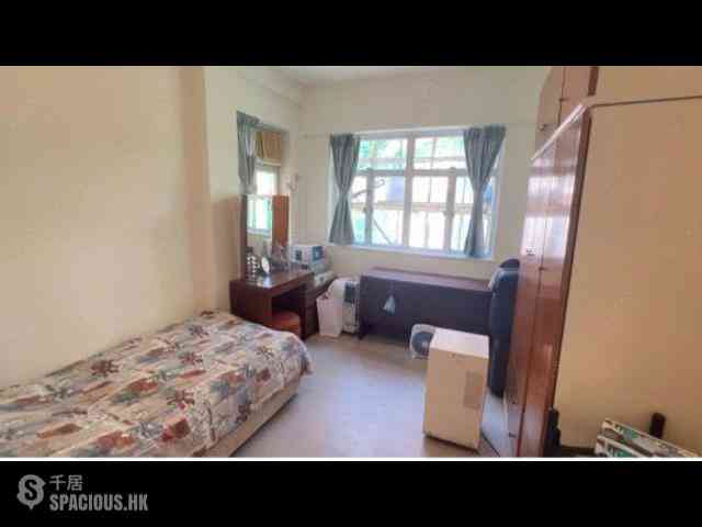 Tai Hang - Kan Oke House 05