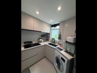 Tung Chung - Coastal Skyline Phase 4 Le Bleu Deux Block 3 03