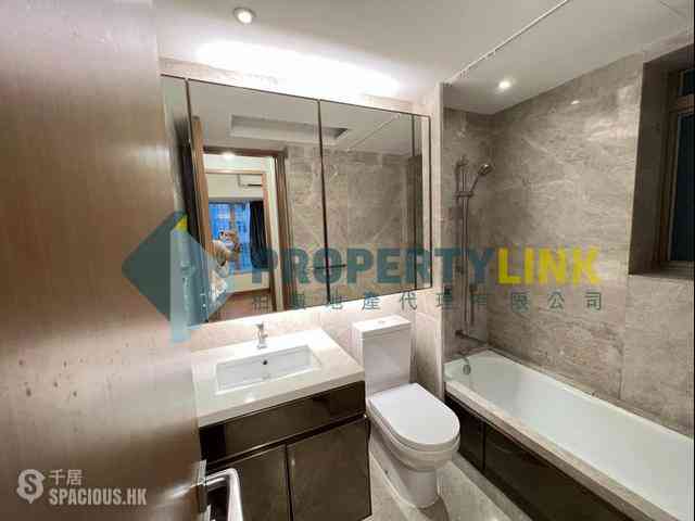Sai Ying Pun - The Nova 06