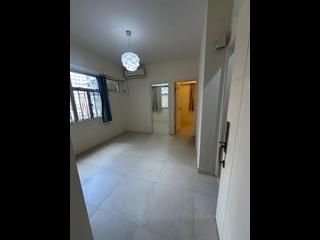 Wan Chai - Wah Fat Mansion 06