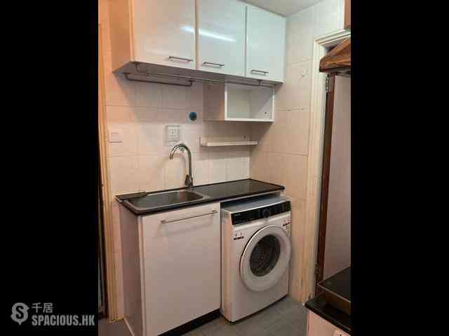 Wan Chai - Wing Tak Building Block B 06