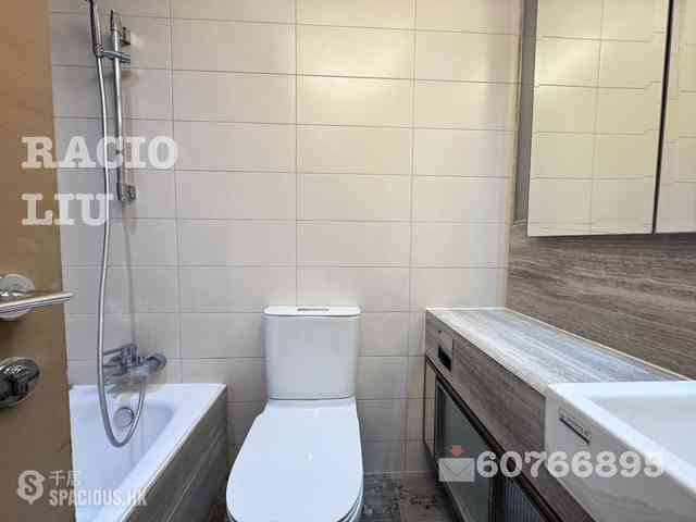 Sai Ying Pun - Island Crest 06