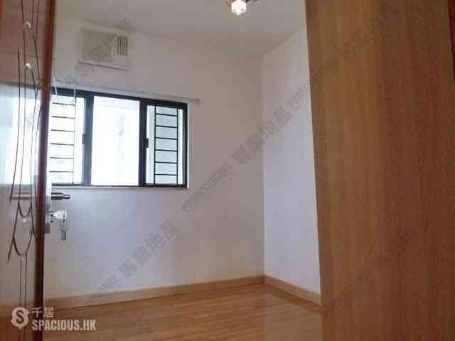 Mid Levels Central - Elegant Terrace 05