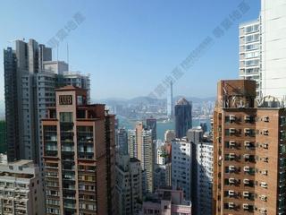 Mid Levels Central - Elegant Terrace 07