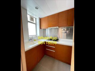 Sai Ying Pun - Island Crest 05