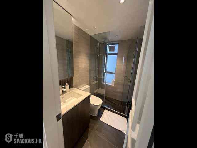 Sai Ying Pun - Island Crest 05