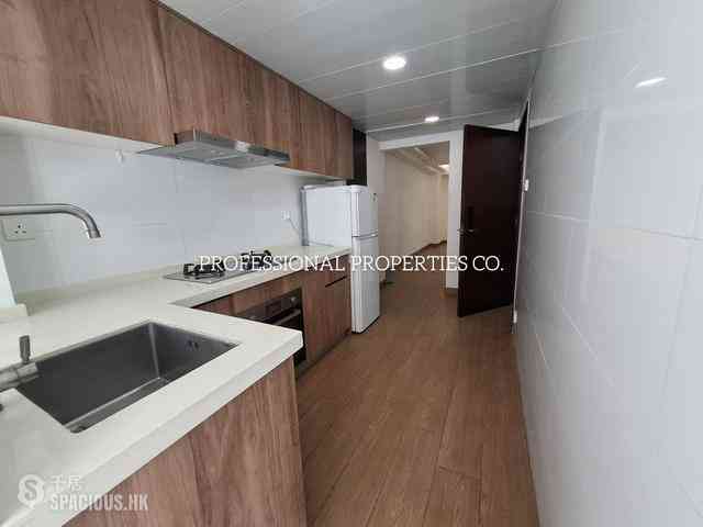 Happy Valley - 29, Sing Woo Road 01