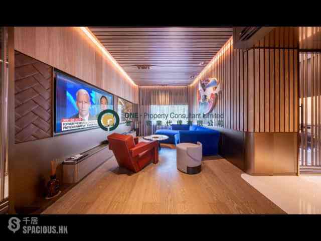 Mid Levels Central - Hillsborough Court 02