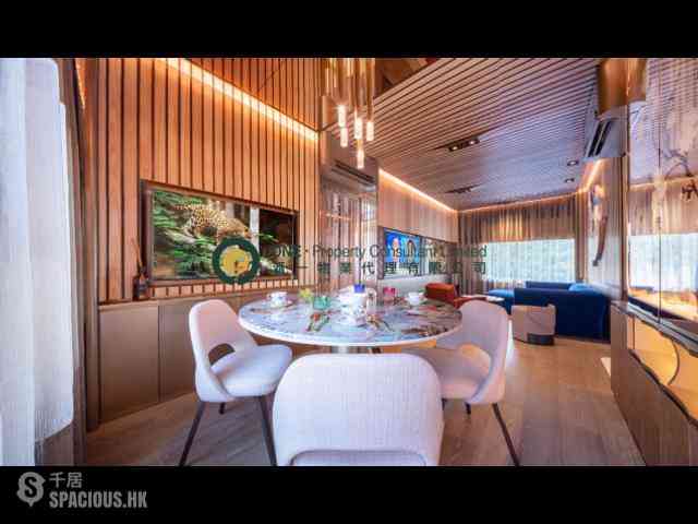 Mid Levels Central - Hillsborough Court 04