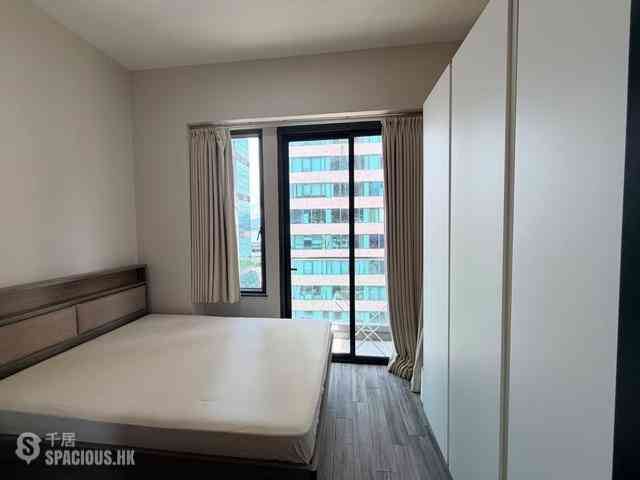 Sheung Wan - AVA128 03