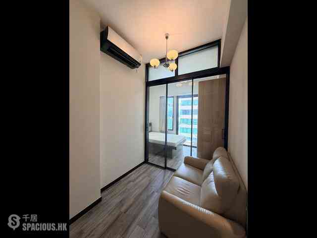 Sheung Wan - AVA128 06