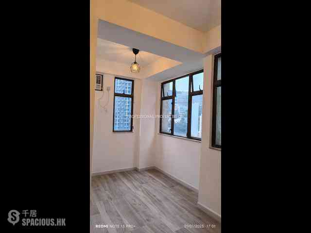 Shek Tong Tsui - Kong Chian Tower 04